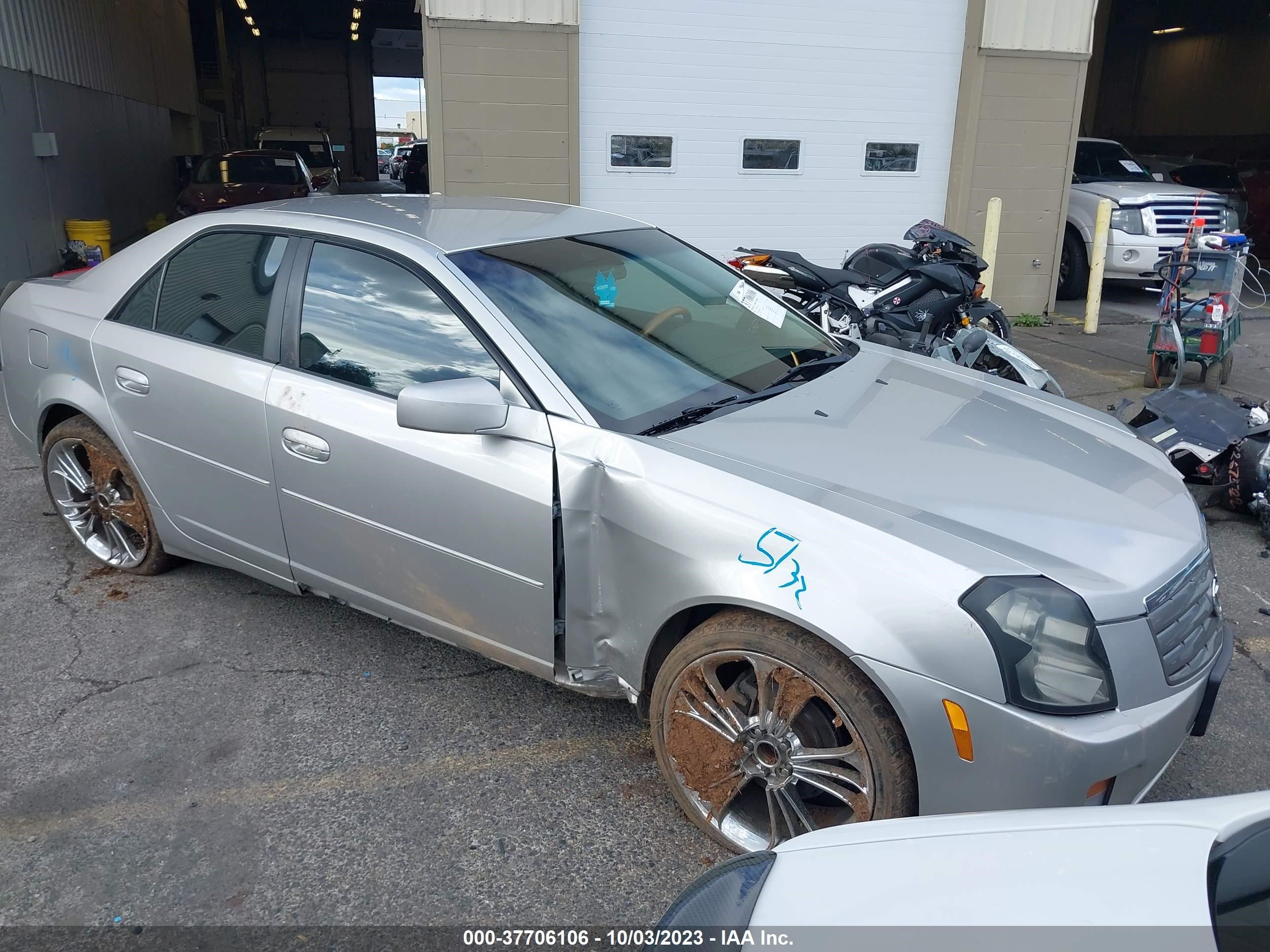 CADILLAC CTS 2005 1g6dp567650149084