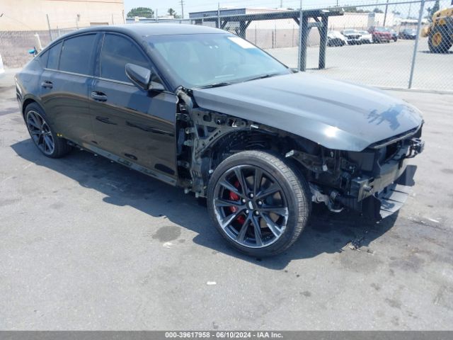 CADILLAC CT5 2022 1g6dp5rk8n0136871