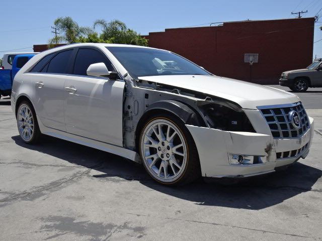 CADILLAC CTS PREMIU 2013 1g6dp8e35d0119797