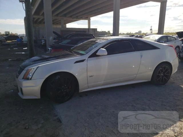 CADILLAC CTS-V 2014 1g6dv1ep8e0119679