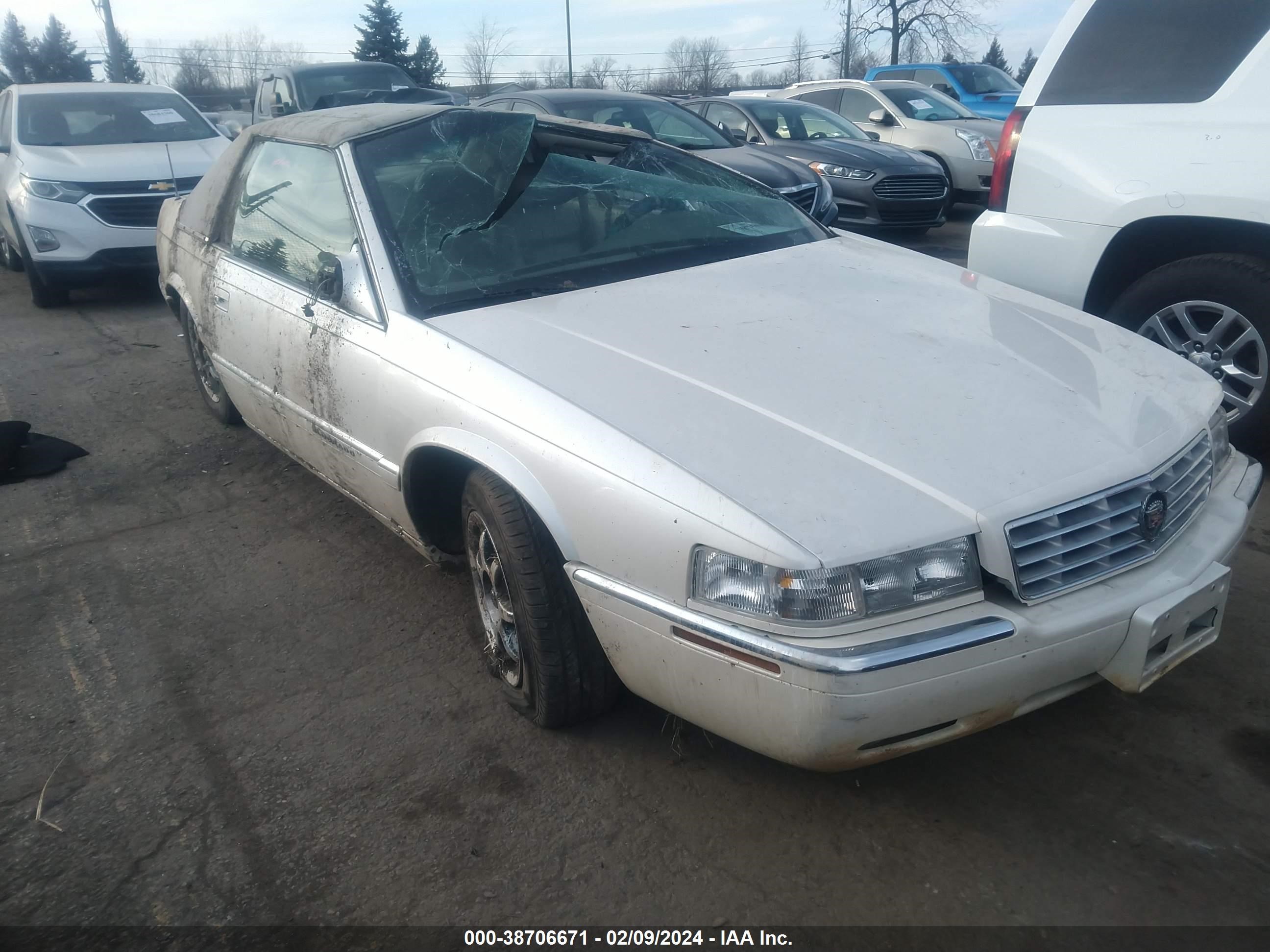 CADILLAC ELDORADO 1999 1g6el12y7xu615155