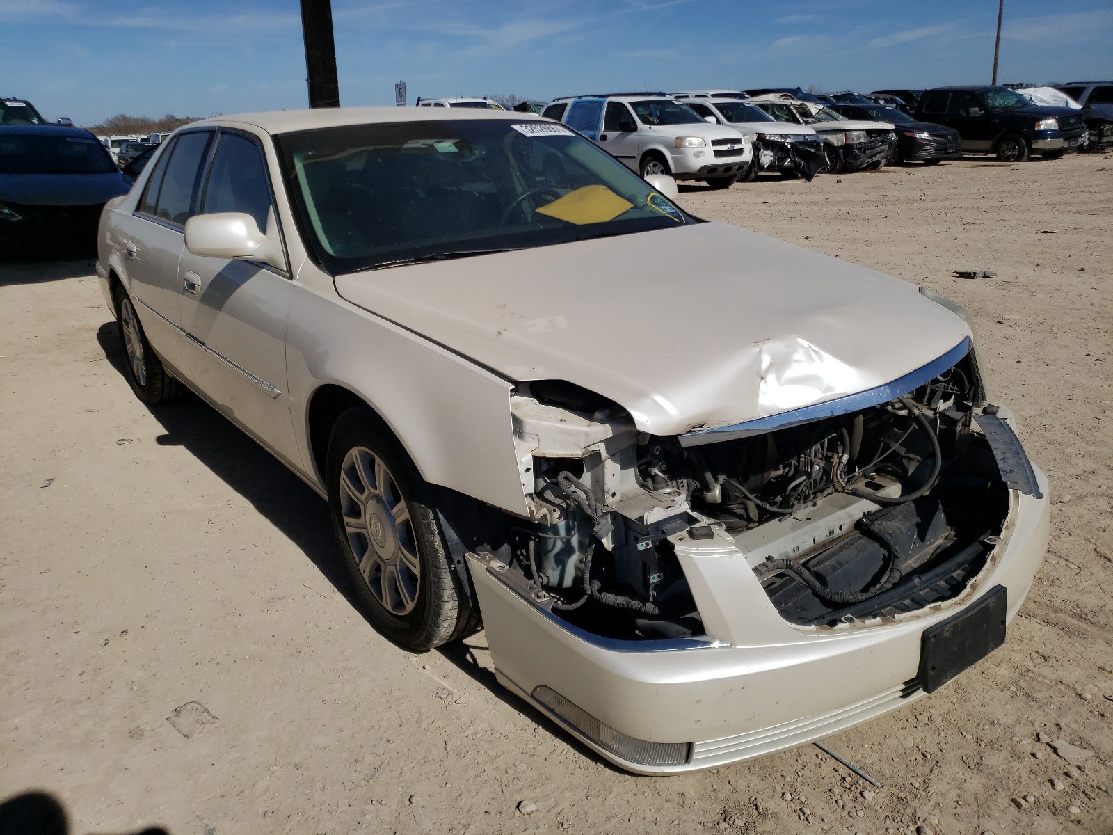 CADILLAC DTS 2011 1g6ka5e65bu102313