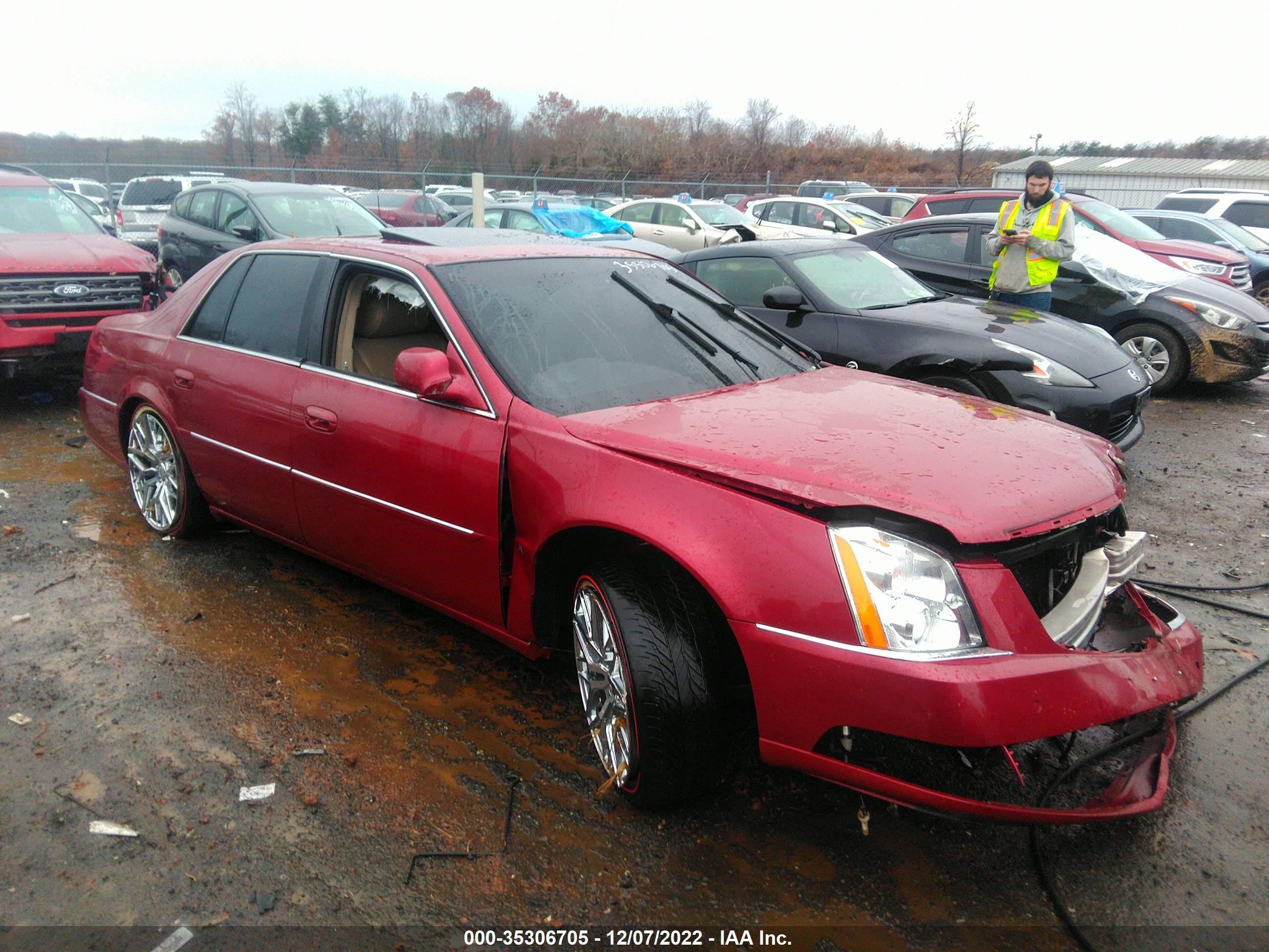 CADILLAC DTS 2007 1g6kd57947u129640