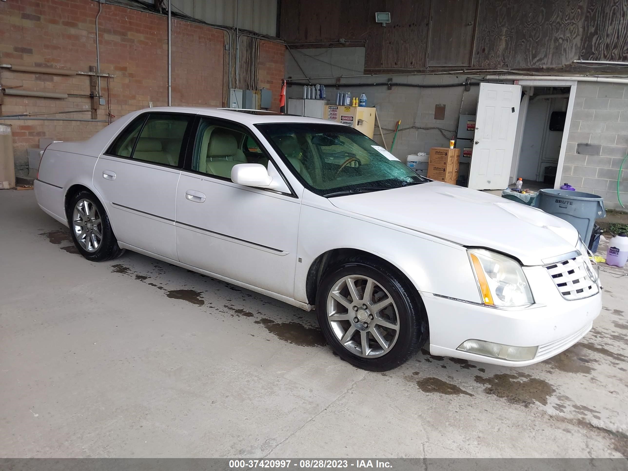 CADILLAC DTS 2006 1g6kd57956u122601