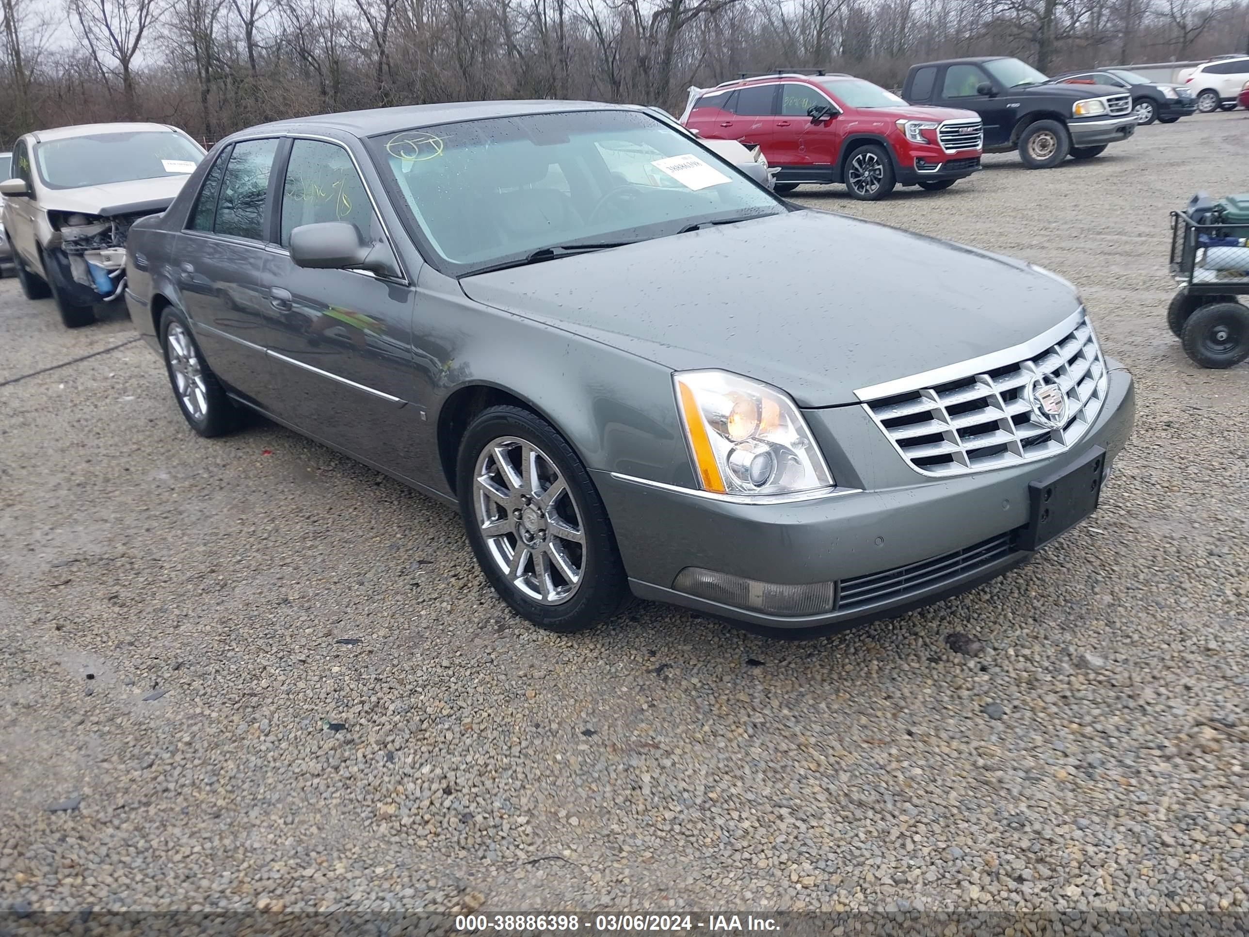 CADILLAC DTS 2008 1g6kd57998u133555