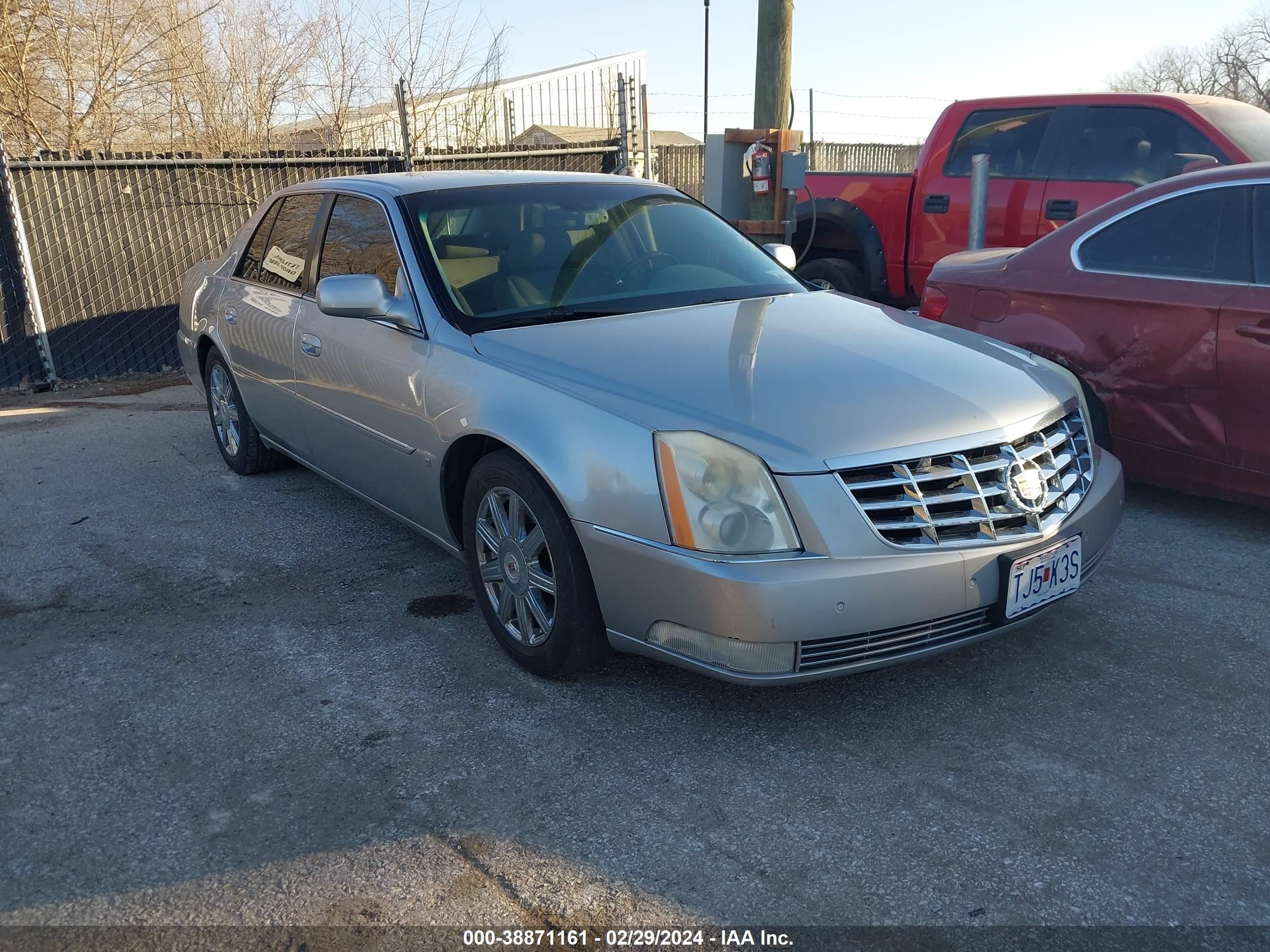 CADILLAC DTS 2008 1g6kd57y08u130972