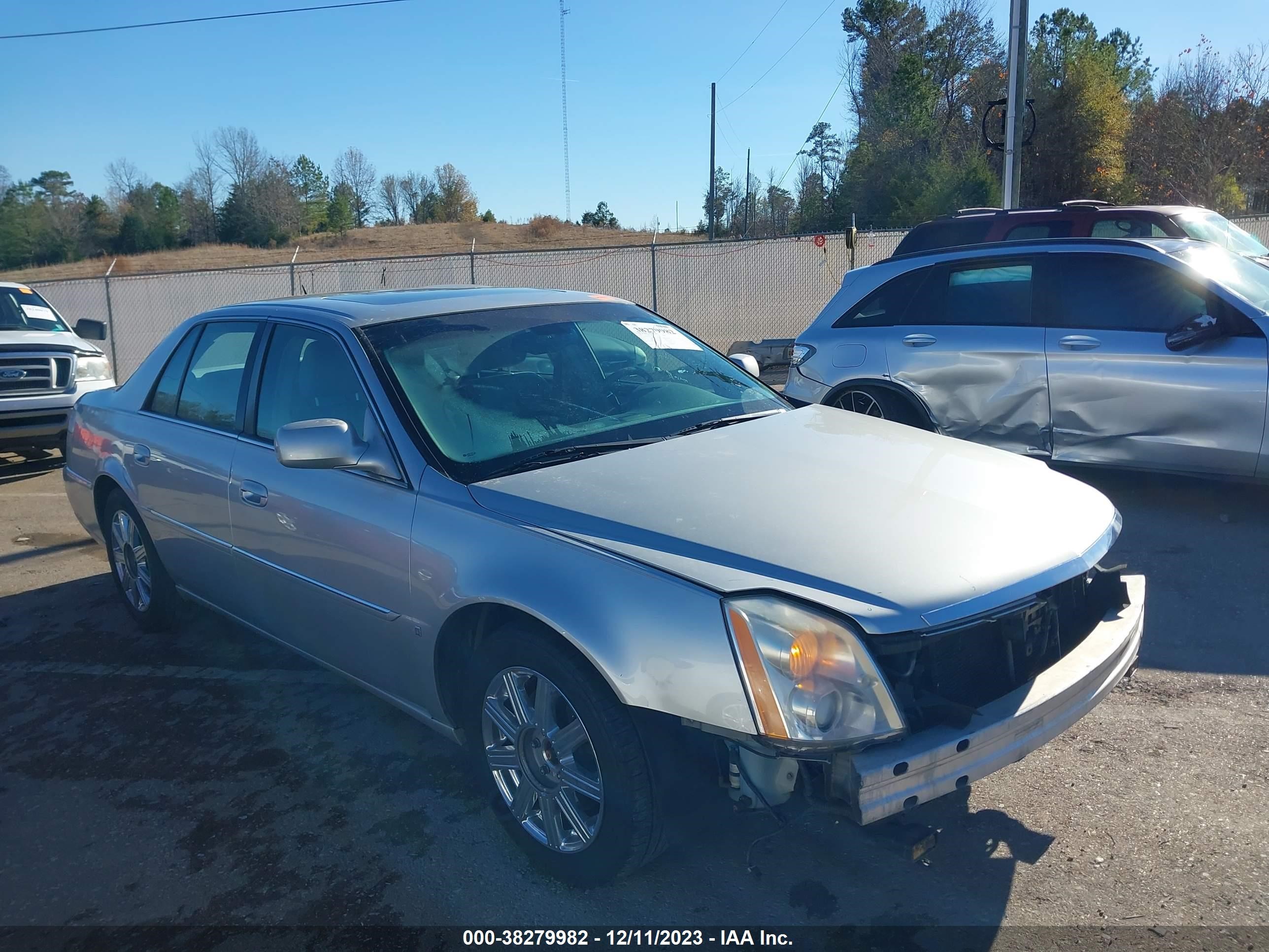 CADILLAC DTS 2008 1g6kd57y18u144623