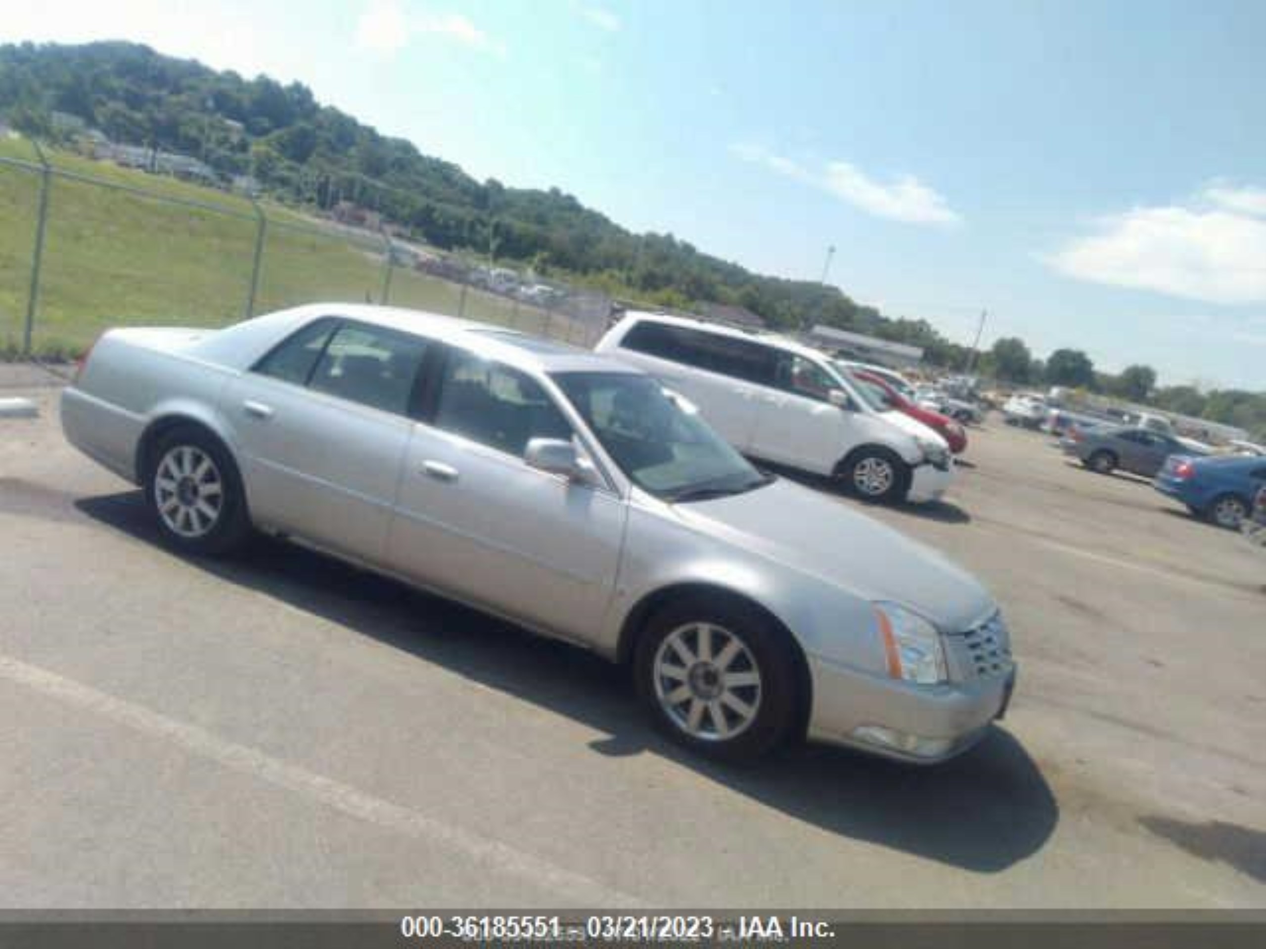 CADILLAC DTS 2007 1g6kd57y27u144998