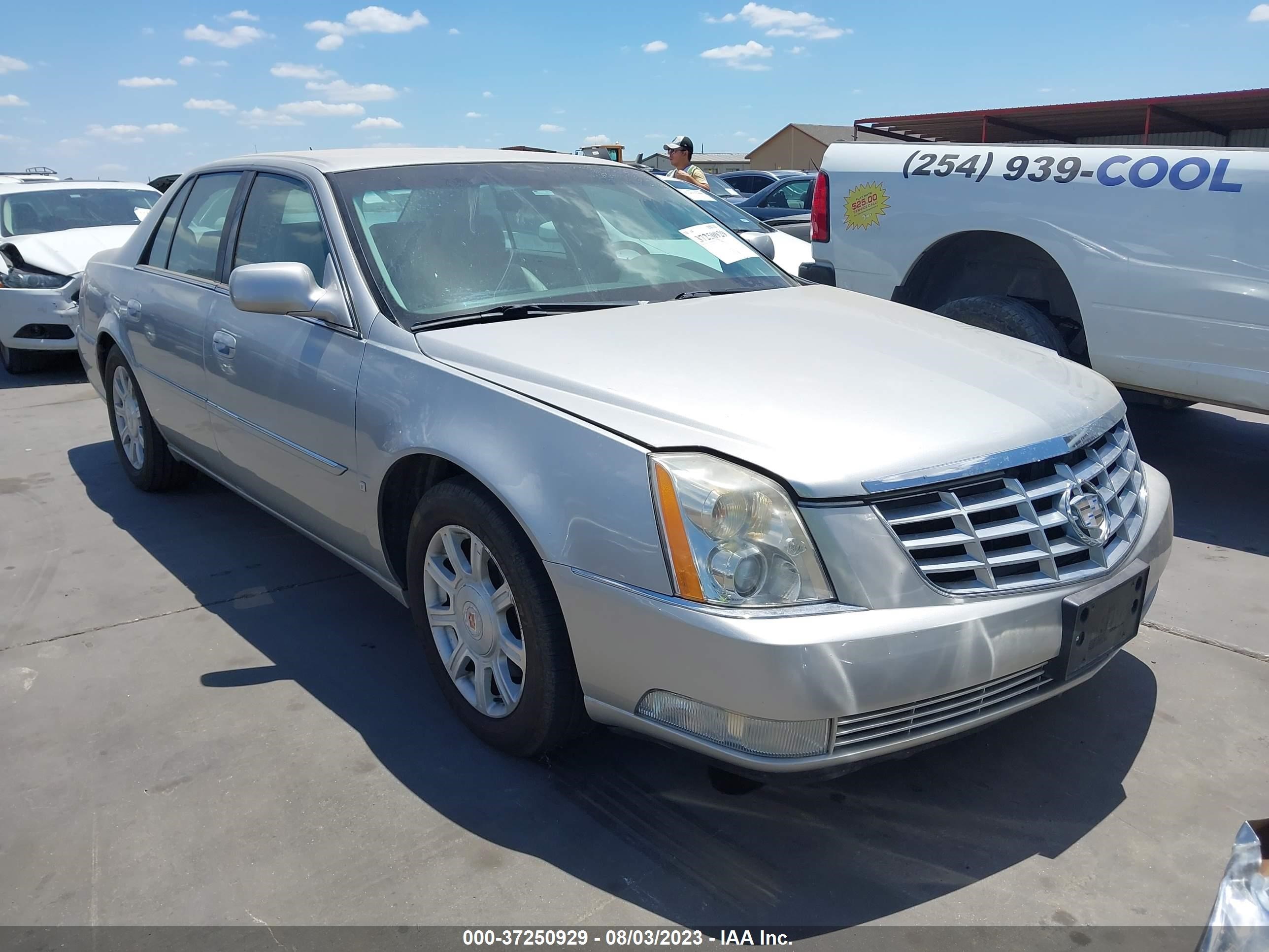 CADILLAC DTS 2008 1g6kd57y28u139334