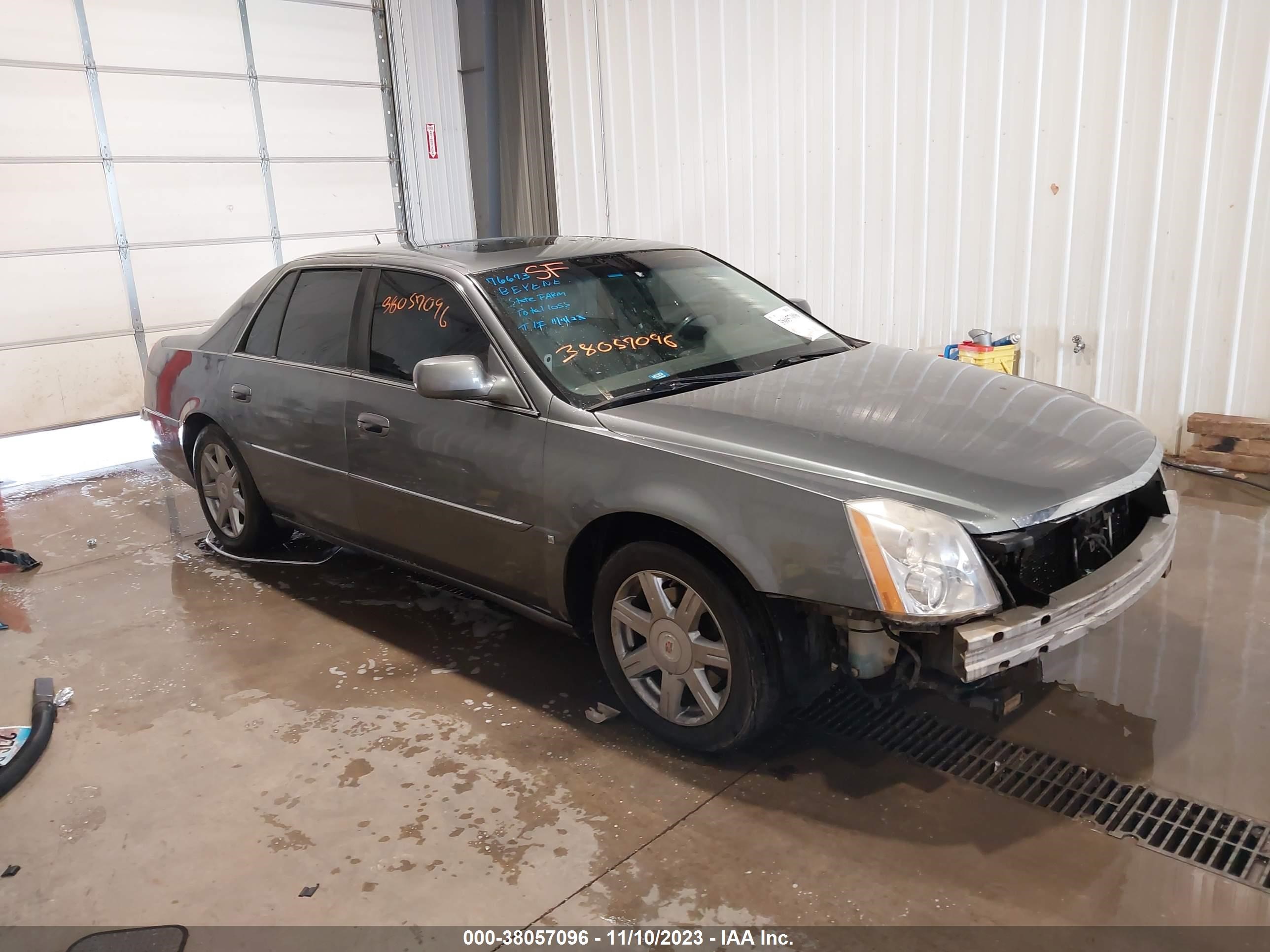 CADILLAC DTS 2007 1g6kd57y67u187725