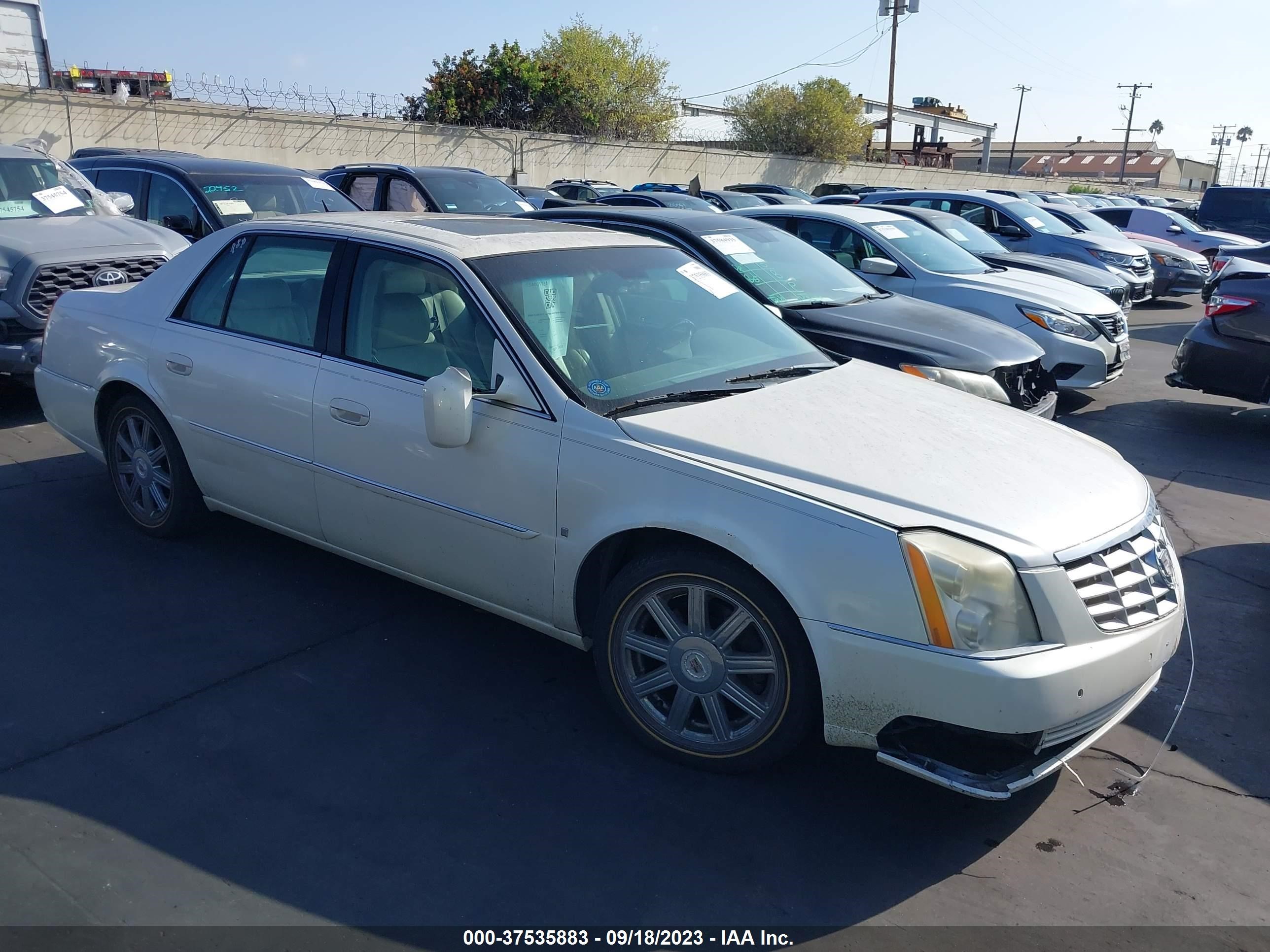 CADILLAC DTS 2008 1g6kd57y68u134878