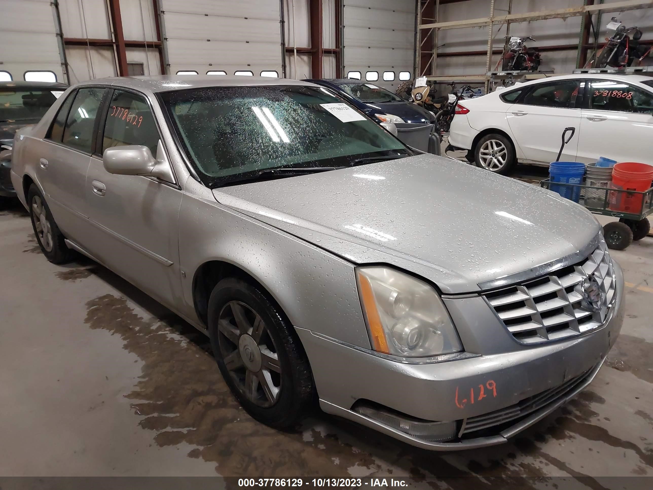 CADILLAC DTS 2007 1g6kd57y77u200952