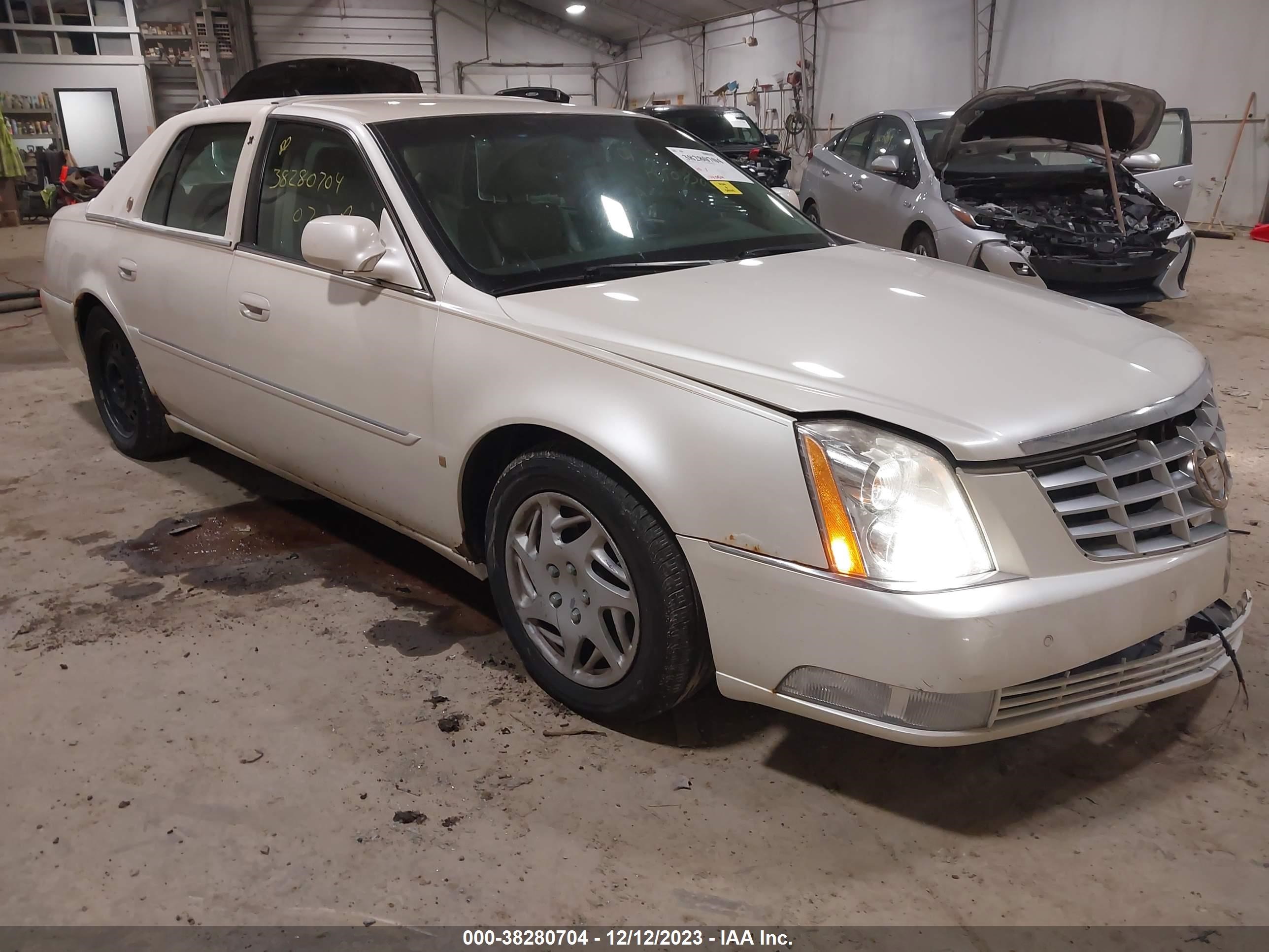 CADILLAC DTS 2007 1g6kd57y87u210311