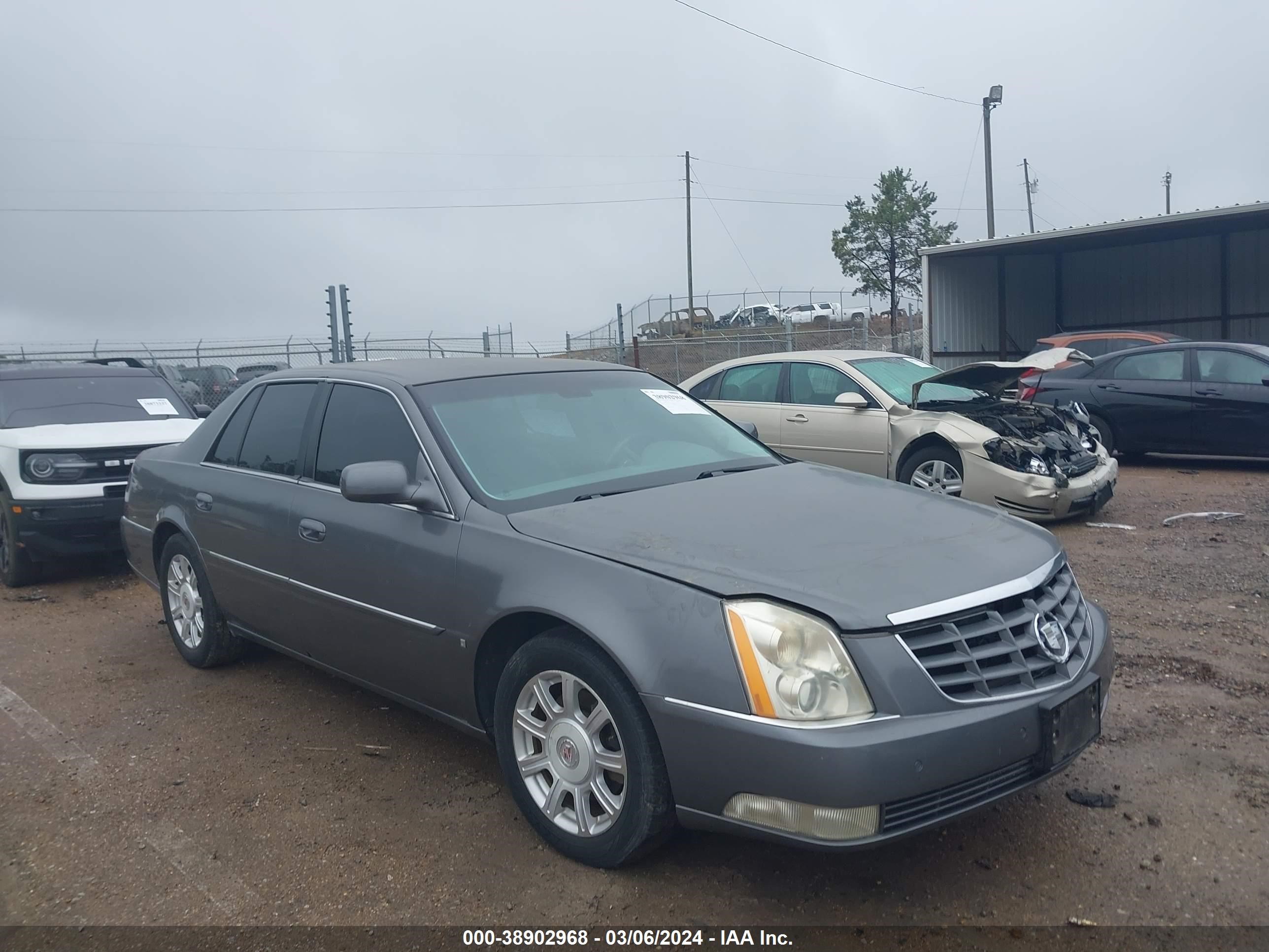 CADILLAC DTS 2008 1g6kd57y88u115040