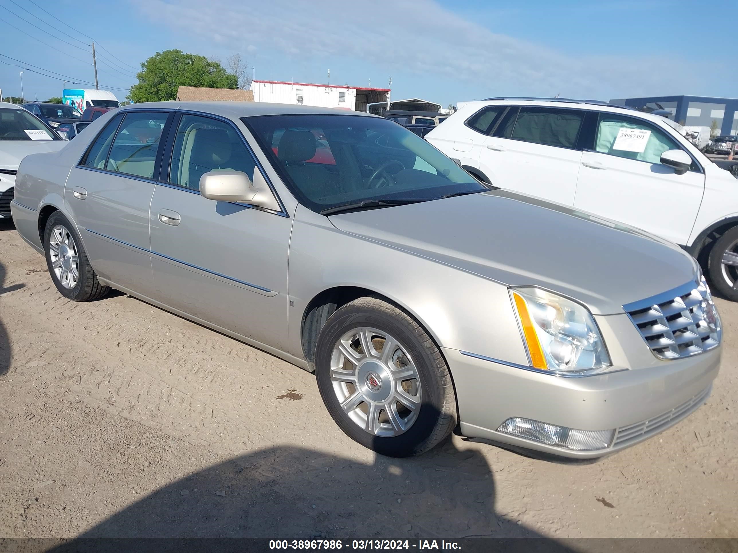 CADILLAC DTS 2008 1g6kd57y88u198811