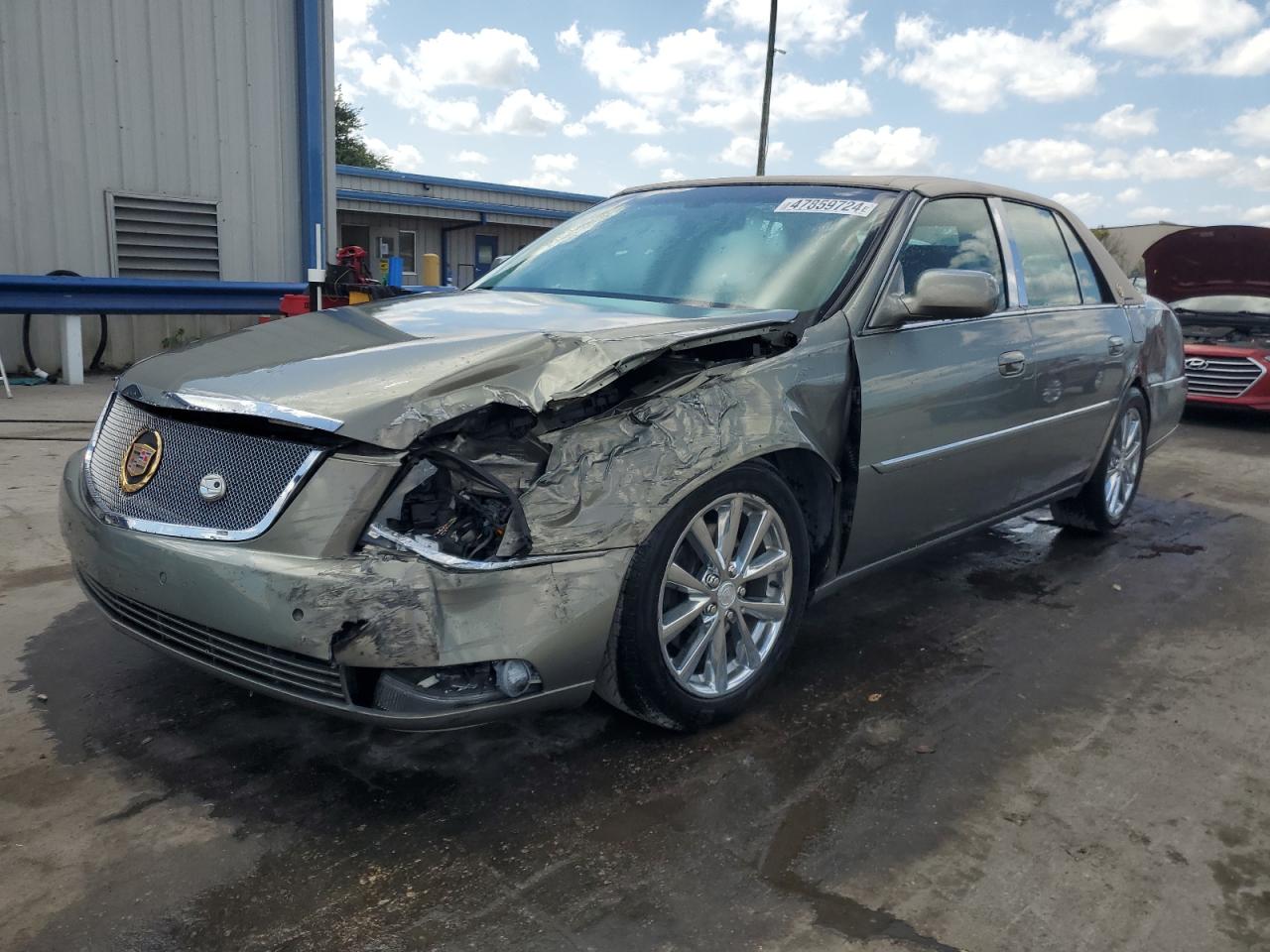 CADILLAC DTS 2011 1g6kd5e63bu105752