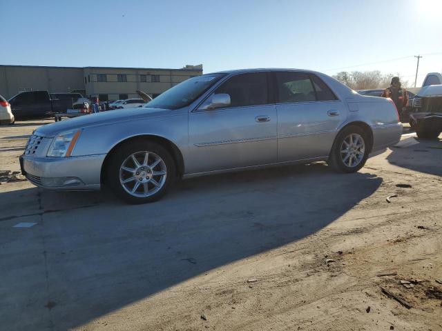 CADILLAC DTS 2011 1g6kd5e63bu143319