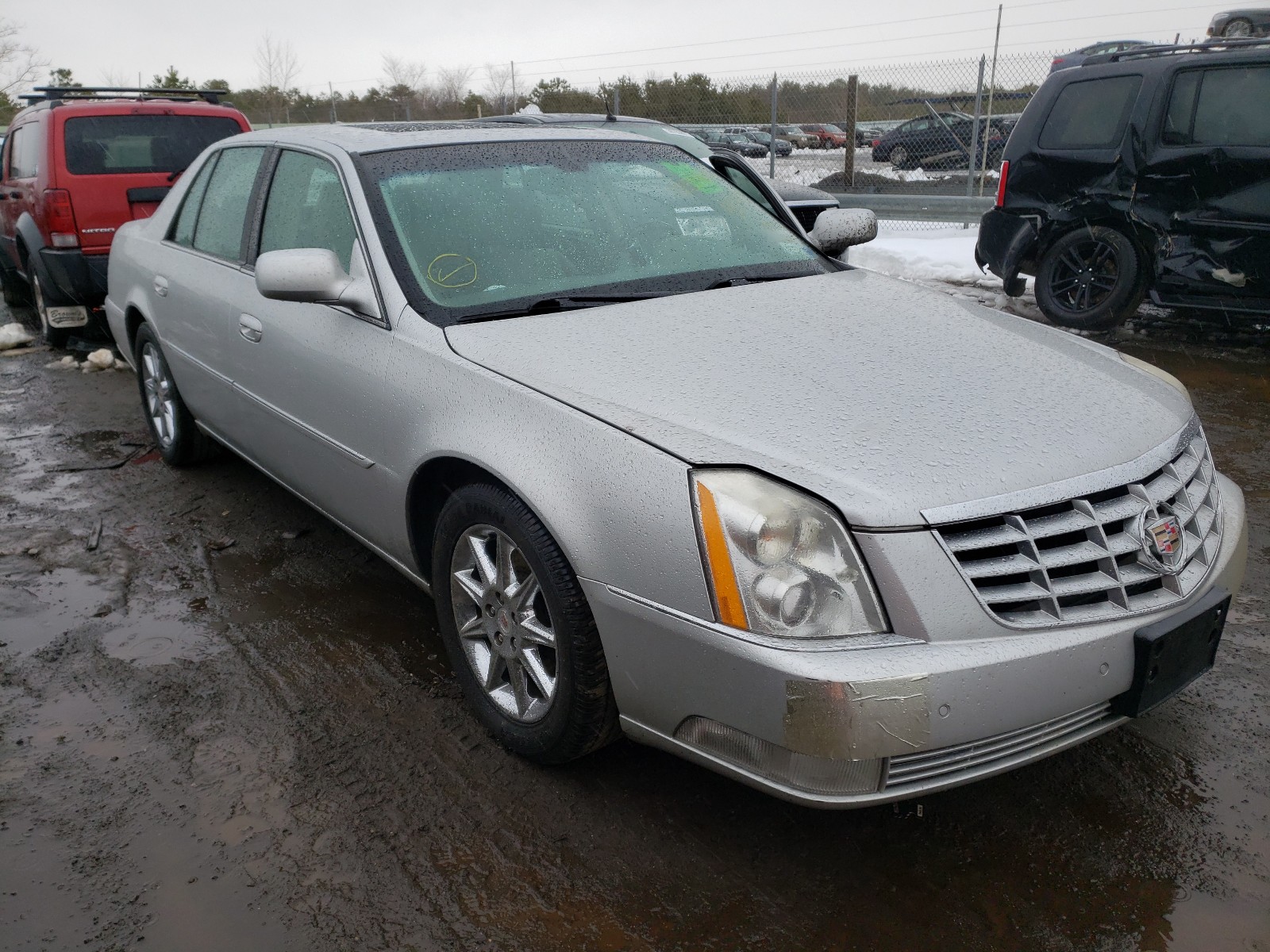 CADILLAC DTS LUXURY 2011 1g6kd5e69bu147472