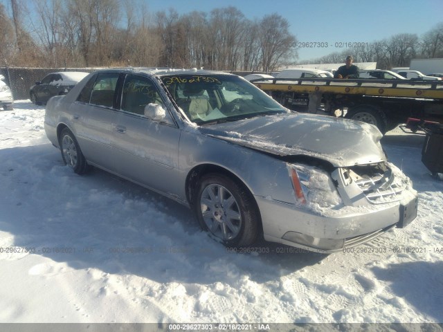 CADILLAC DTS 2011 1g6kh5e65bu125876