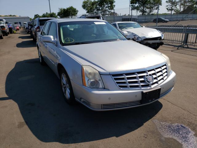 CADILLAC DTS PREMIU 2011 1g6kh5e67bu141352