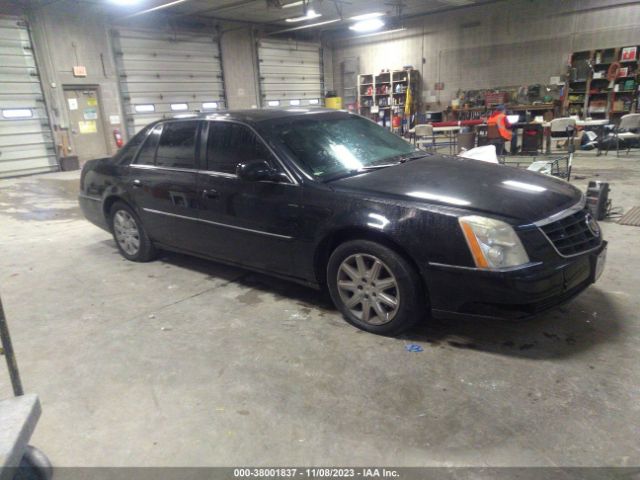 CADILLAC DTS 2011 1g6kh5e67bu142114