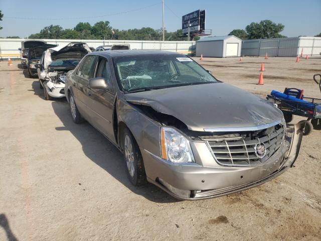 CADILLAC DTS PREMIU 2010 1g6kh5ey1au111666