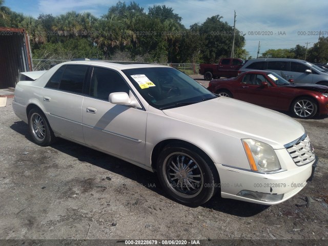 CADILLAC DTS 2010 1g6kh5ey3au138416