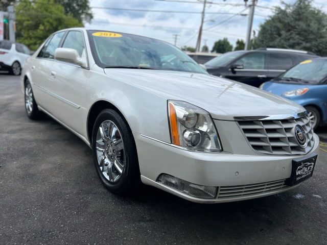 CADILLAC DTS 2011 1g6kp5es7bu123708