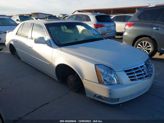 CADILLAC DTS 2011 1g6kp5es8bu120655