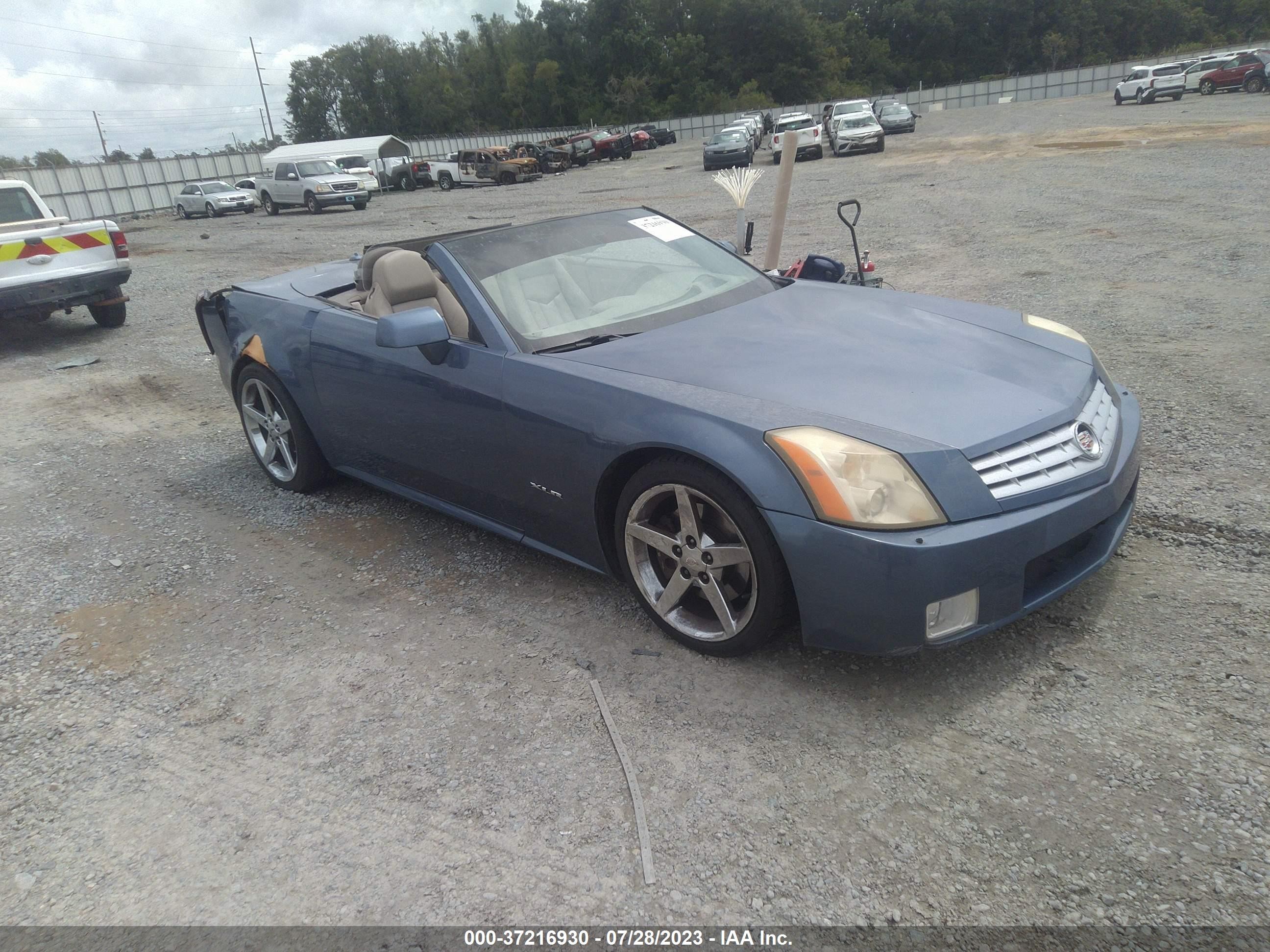 CADILLAC XLR 2005 1g6yv34a055601060