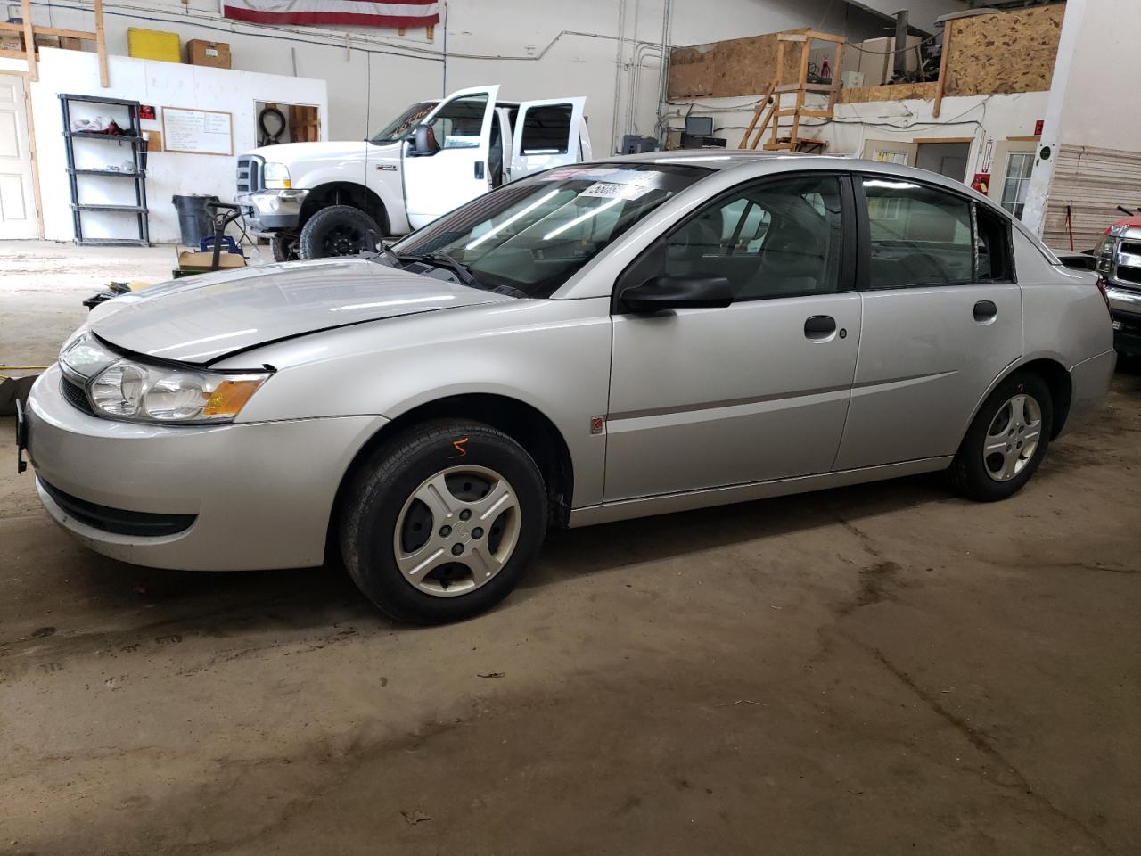 SATURN ION 2003 1g8ag52f83z189117