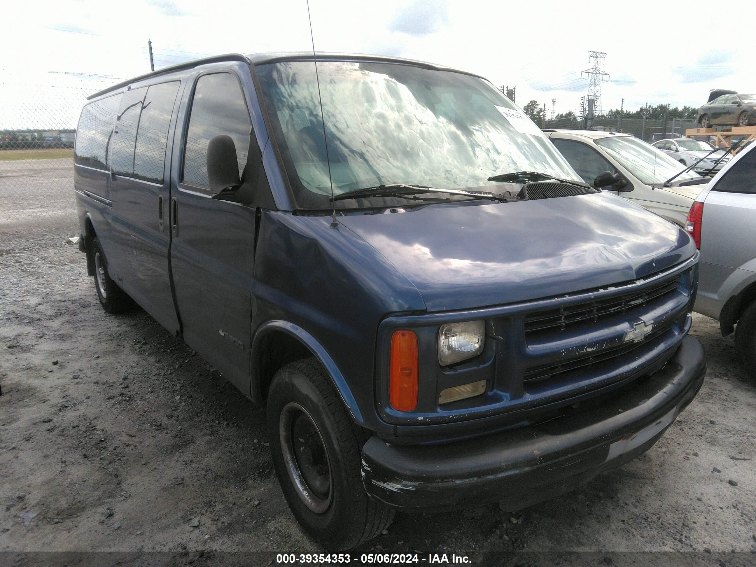 CHEVROLET EXPRESS 1997 1gahg39r9v1061729