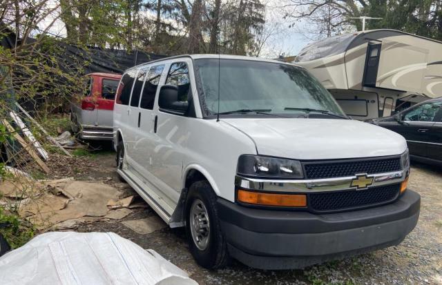 CHEVROLET EXPRESS PASSENGER 2018 1gawgffg1j1270727