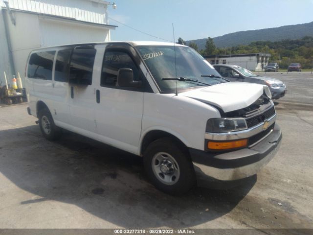 CHEVROLET EXPRESS PASSENGER 2018 1gawgffg8j1323715