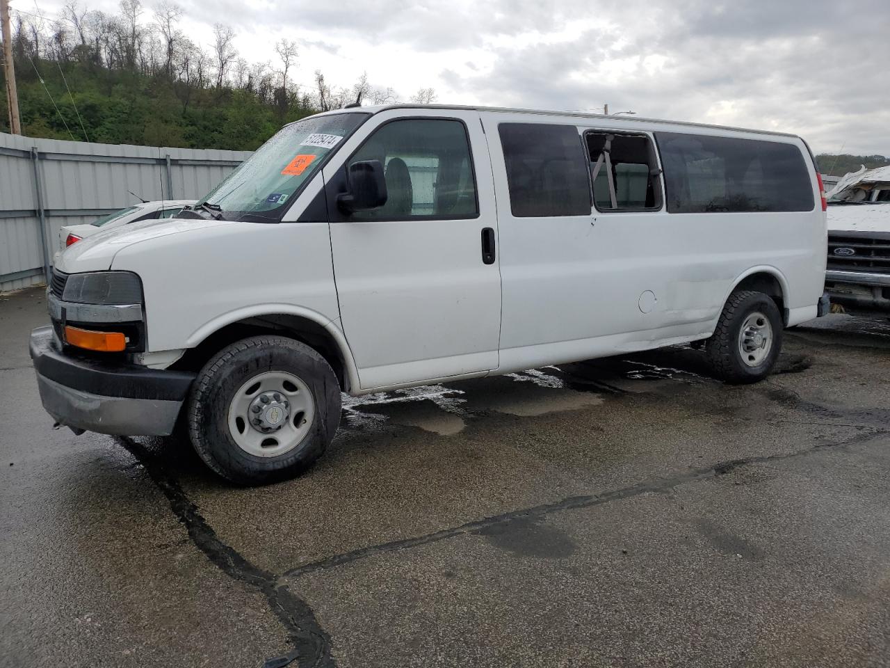 CHEVROLET EXPRESS 2015 1gazg1fg2f1106152