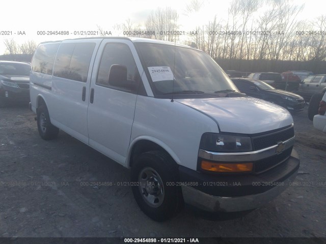 CHEVROLET EXPRESS PASSENGER 2018 1gazgmfp8j1201342