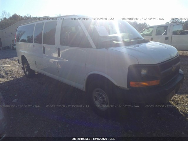 CHEVROLET EXPRESS PASSENGER 2017 1gazgnffxh1329508