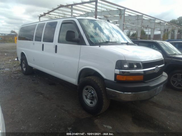 CHEVROLET EXPRESS PASSENGER 2016 1gazgpfg0g1312879