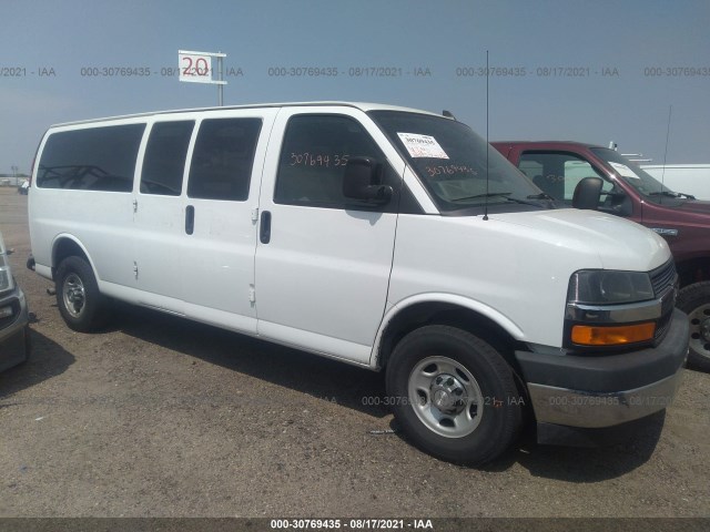 CHEVROLET EXPRESS PASSENGER 2017 1gazgpfg0h1109783