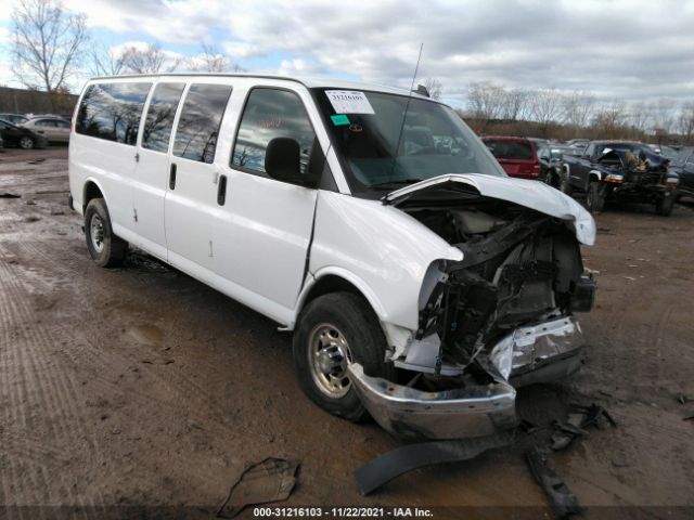 CHEVROLET EXPRESS PASSENGER 2017 1gazgpfg2h1172352