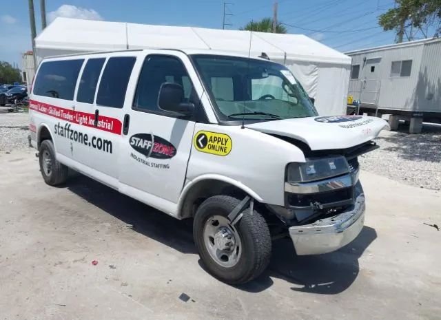 CHEVROLET EXPRESS PASSENGER 2017 1gazgpfg7h1126905