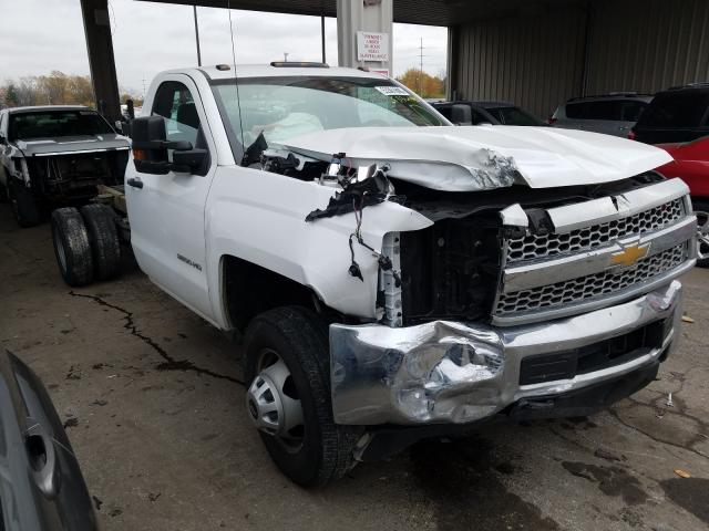 CHEVROLET SILVERADO 2019 1gb3cvcg0kf148549