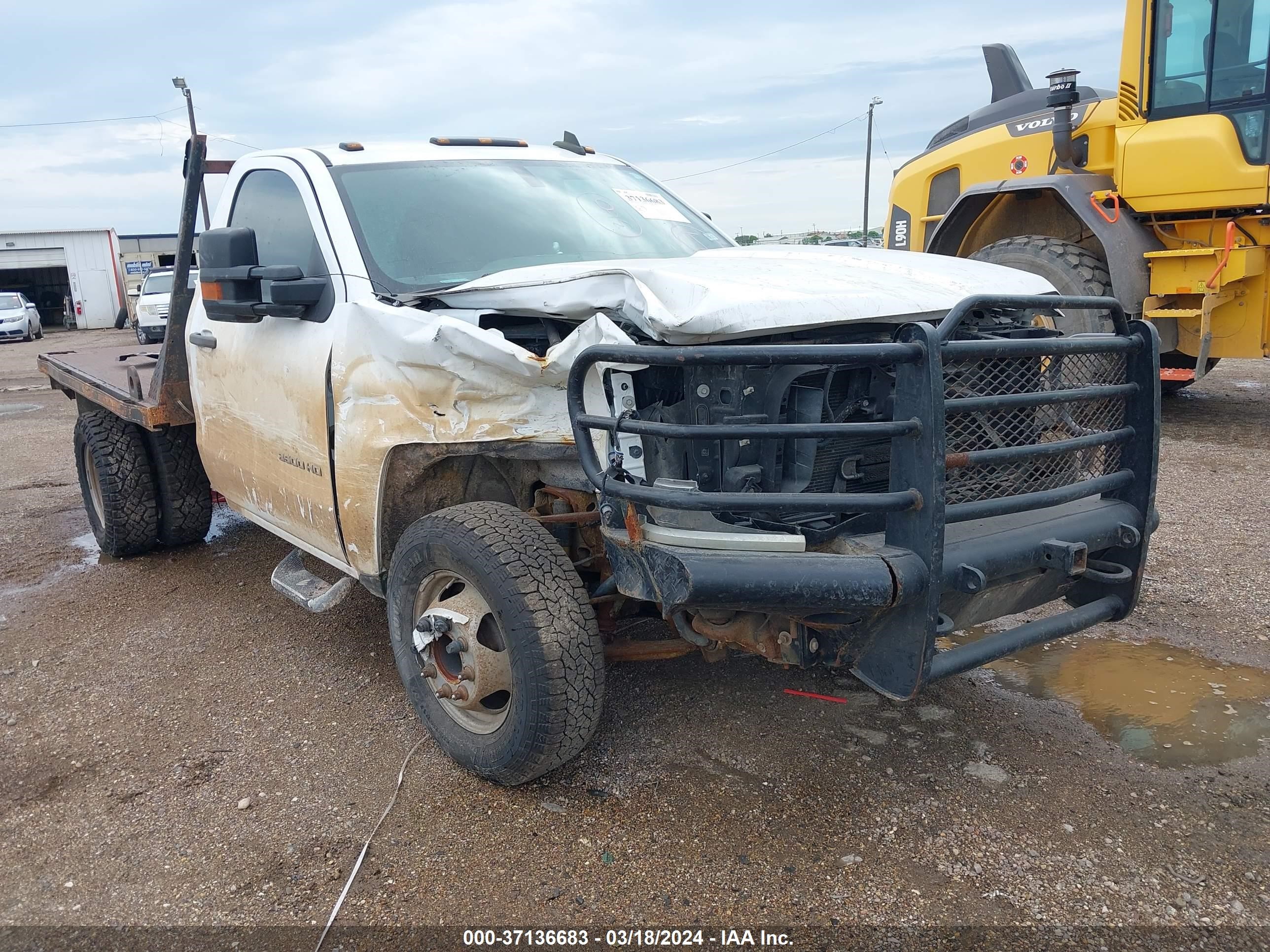 CHEVROLET SILVERADO 2016 1gb3kycg8gz151127