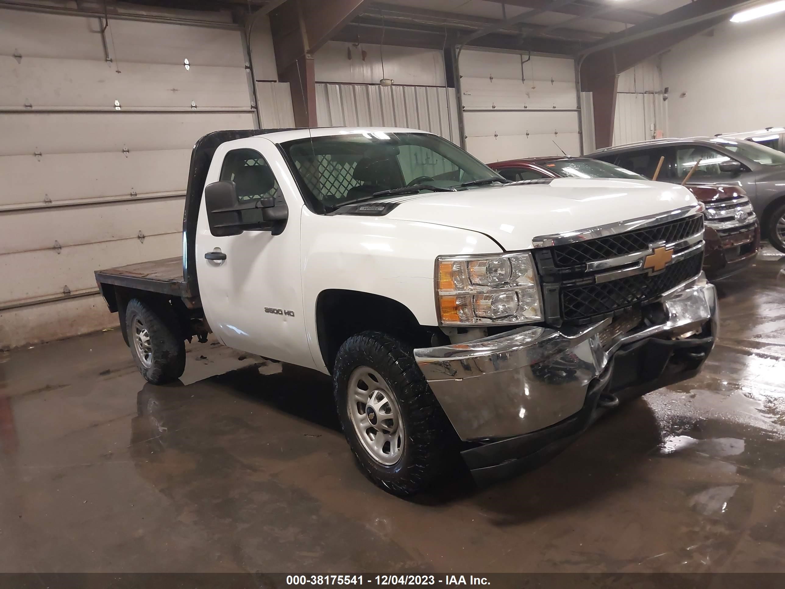 CHEVROLET SILVERADO 2013 1gb3kzcg2dz275850