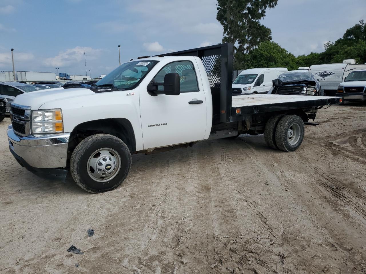 CHEVROLET SILVERADO 2014 1gb3kzcg8ef152315