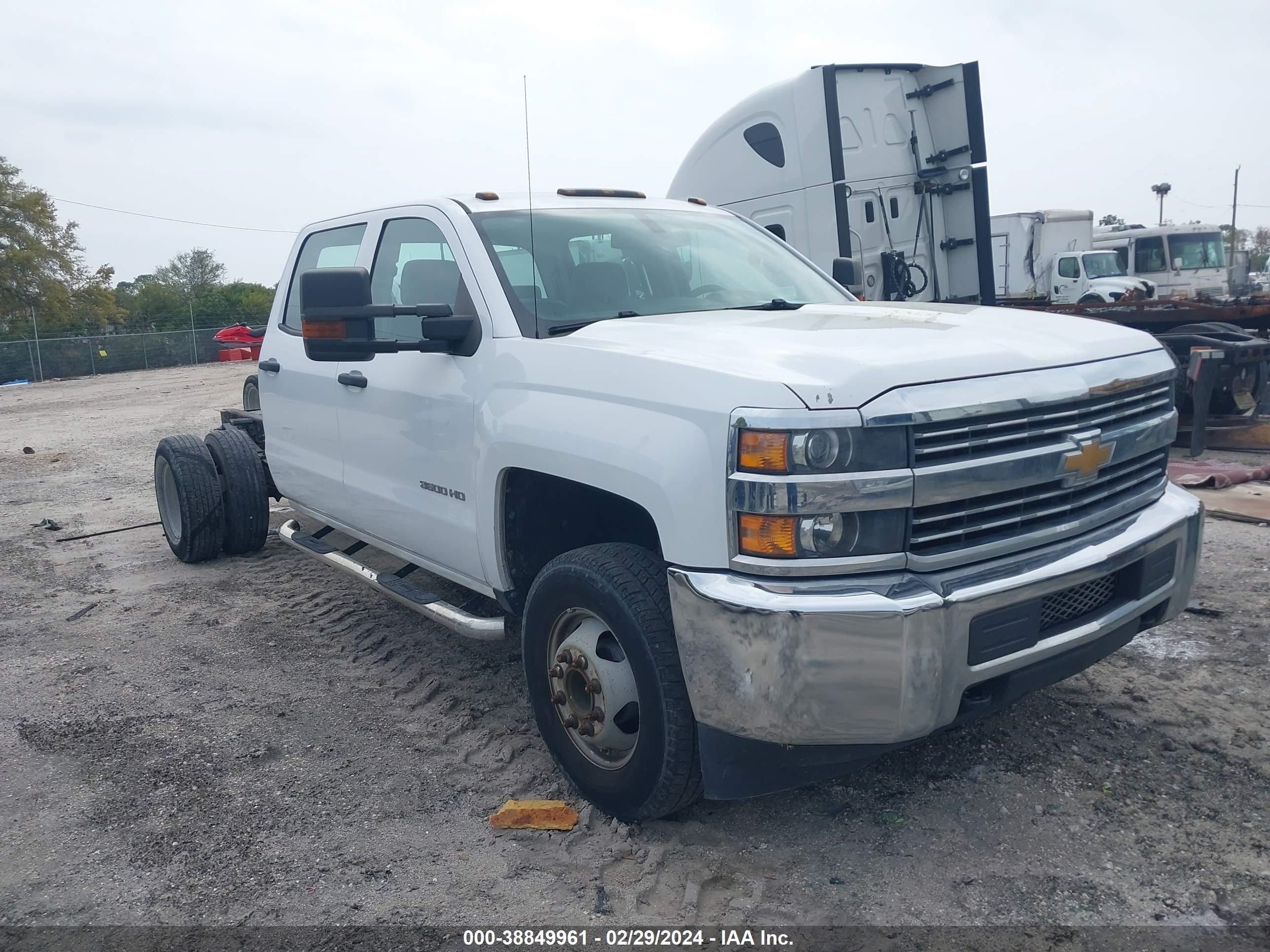 CHEVROLET NULL 2016 1gb4cycg1gf227726