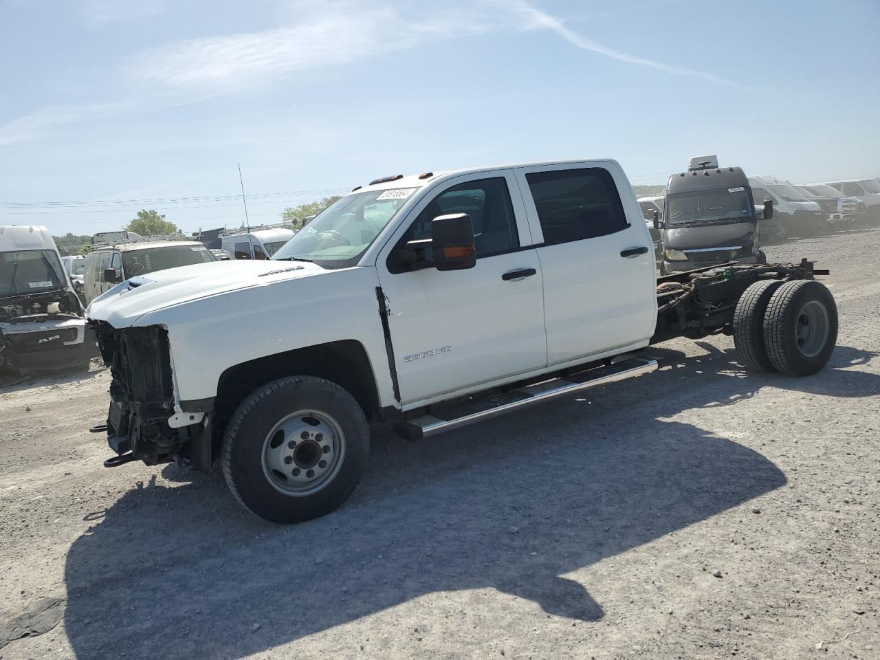 CHEVROLET SILVERADO 2017 1gb4cycy2hf247266