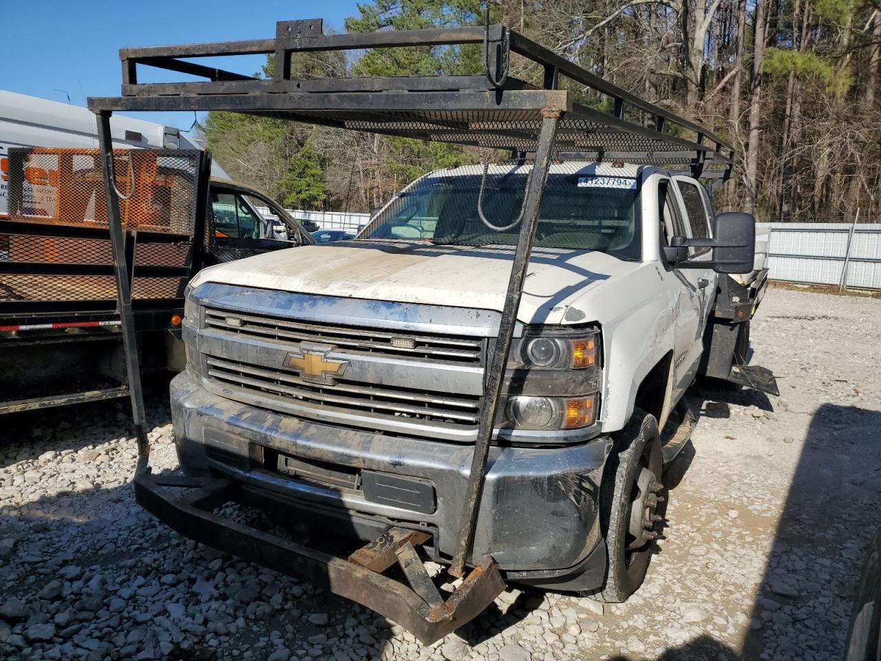 CHEVROLET SILVERADO 2015 1gb4kycg3ff605806