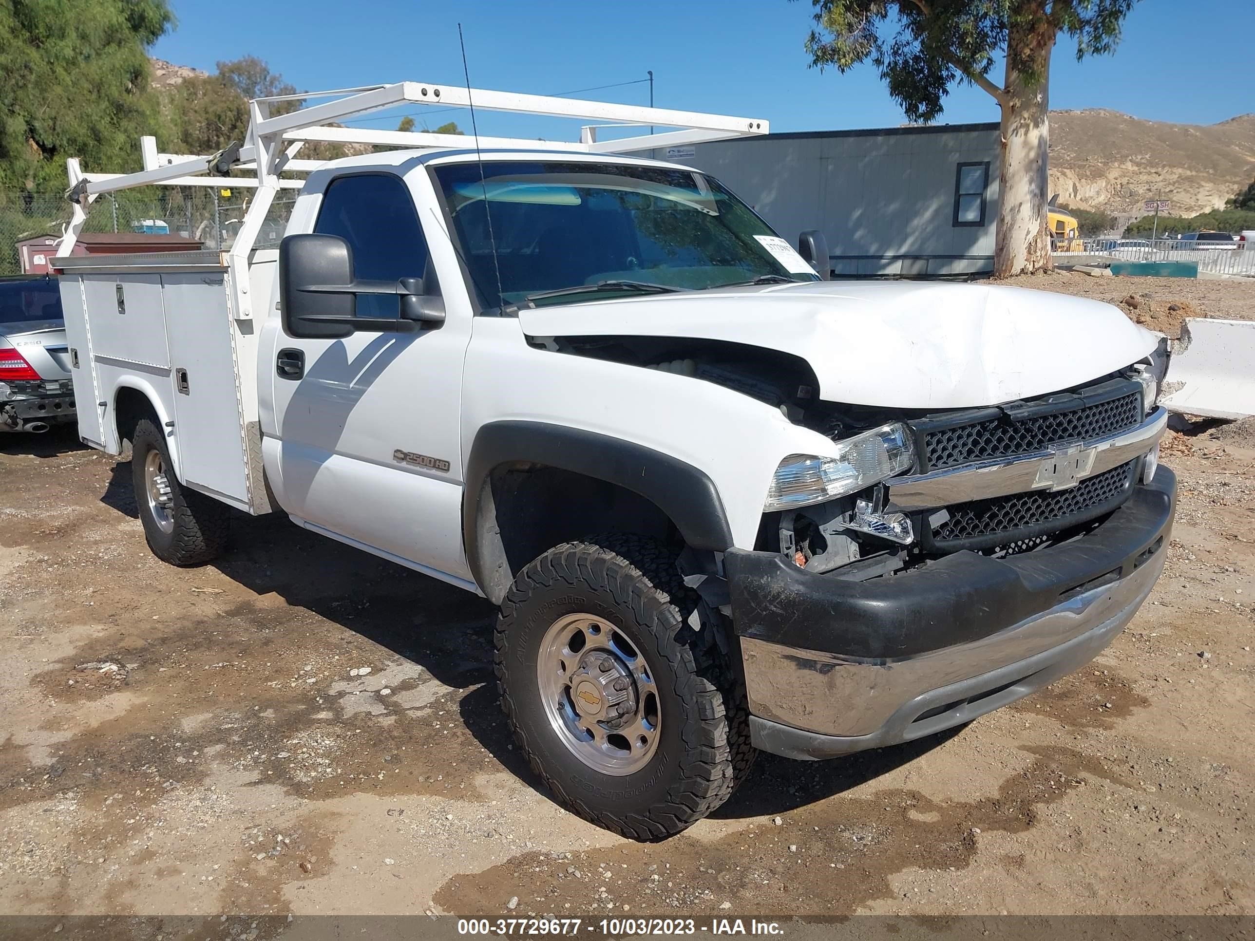 CHEVROLET SILVERADO 2001 1gbhc24u31z259537