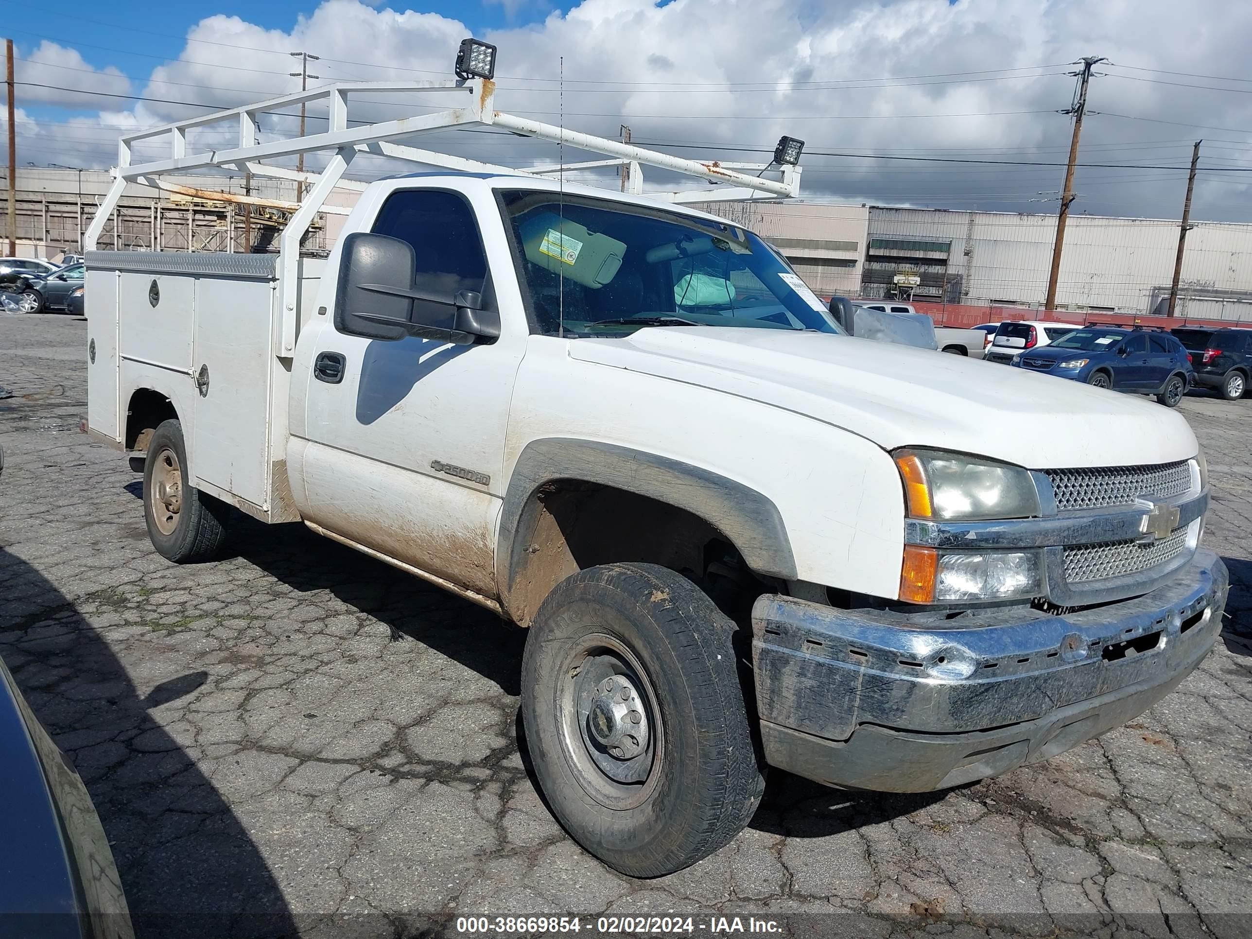 CHEVROLET SILVERADO 2002 1gbhc24u42e245882